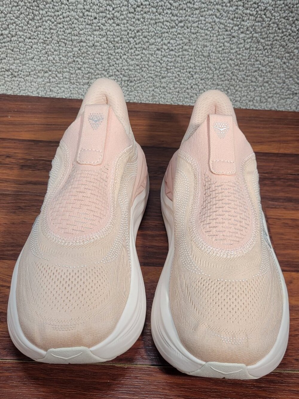 Hoka One One Skyward Laceless Women's Size 8B Rose Latte Rose Cream 1168877 - Picture 2 of 10